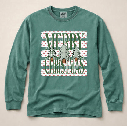 Merry Christmas in Green Long Sleeve Tee