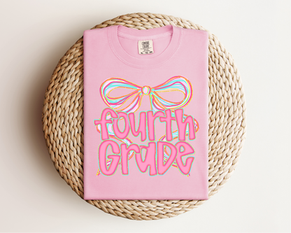 Poppy Pink Bow Grade Level Tee